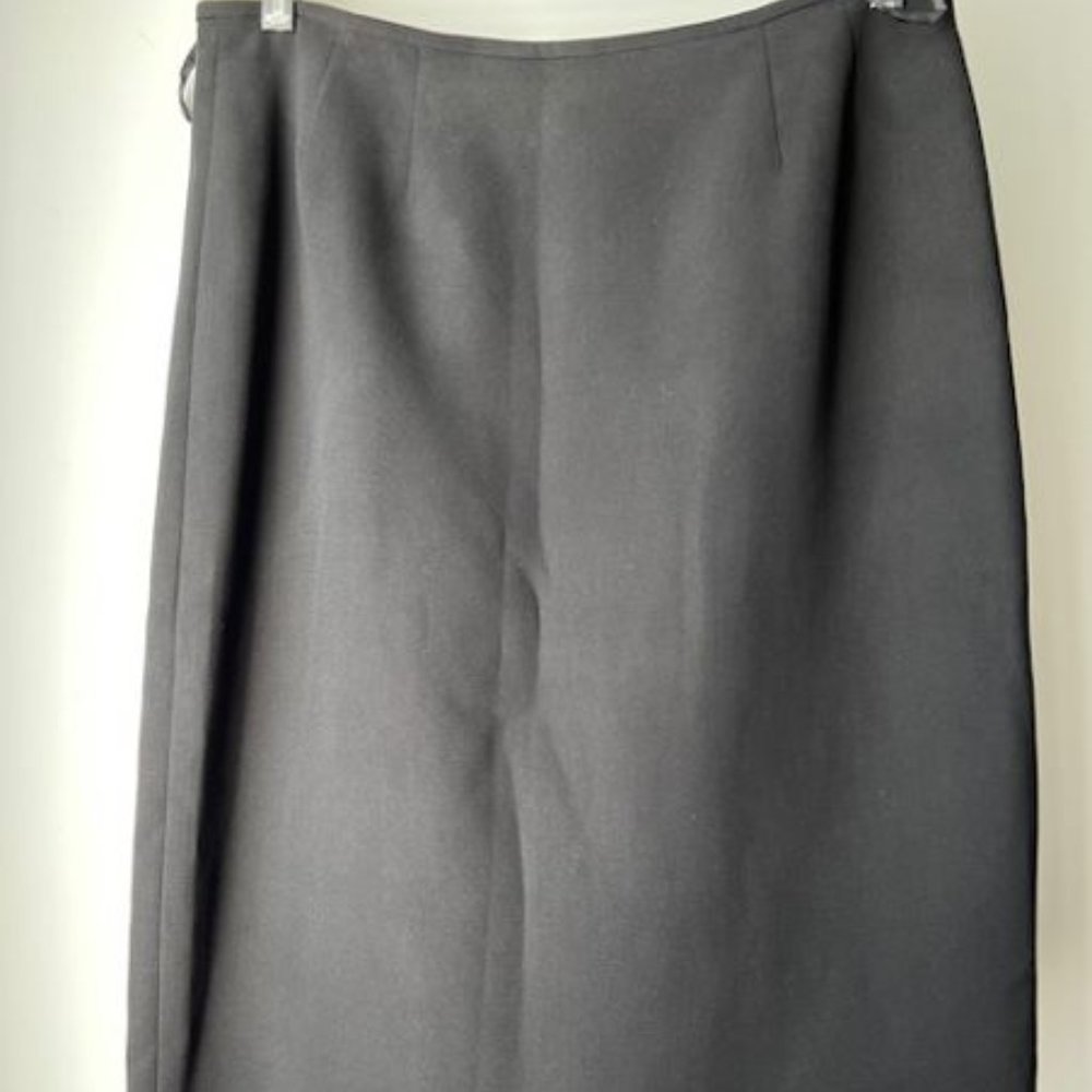 New women black skirt